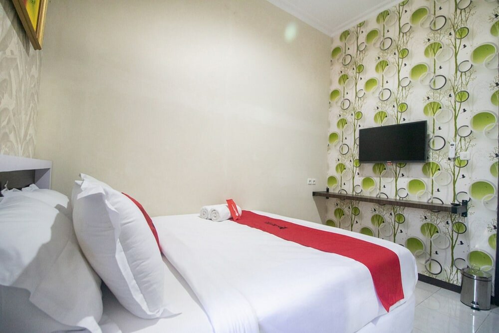 Фото RedDoorz Syariah @ Hotel 91 Jember