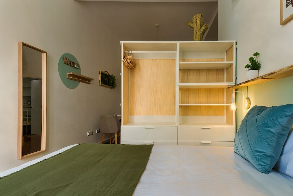 Фото Holidays2Malaga City Center Apartments