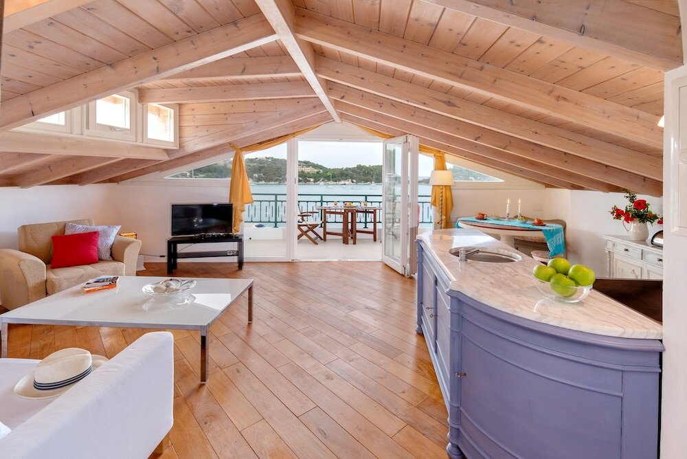 Фото Lakka Seaview Apartments by Konnect