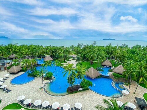 Гостиница Holiday Inn Resort Sanya Bay, an Ihg Hotel в Санье