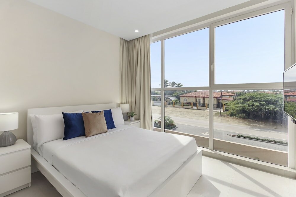 Фото Bocobay Aracari Condo Hotel