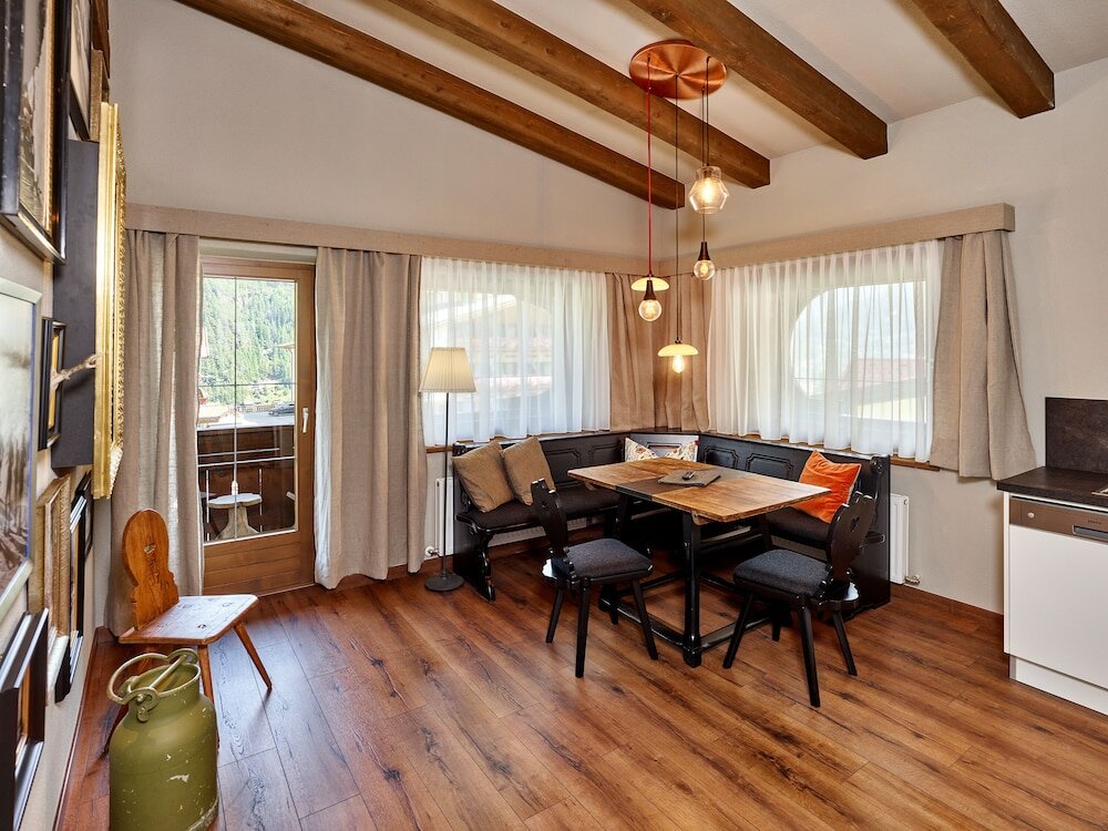 Фото A Casa Juwel - Ski in & Out Appartements