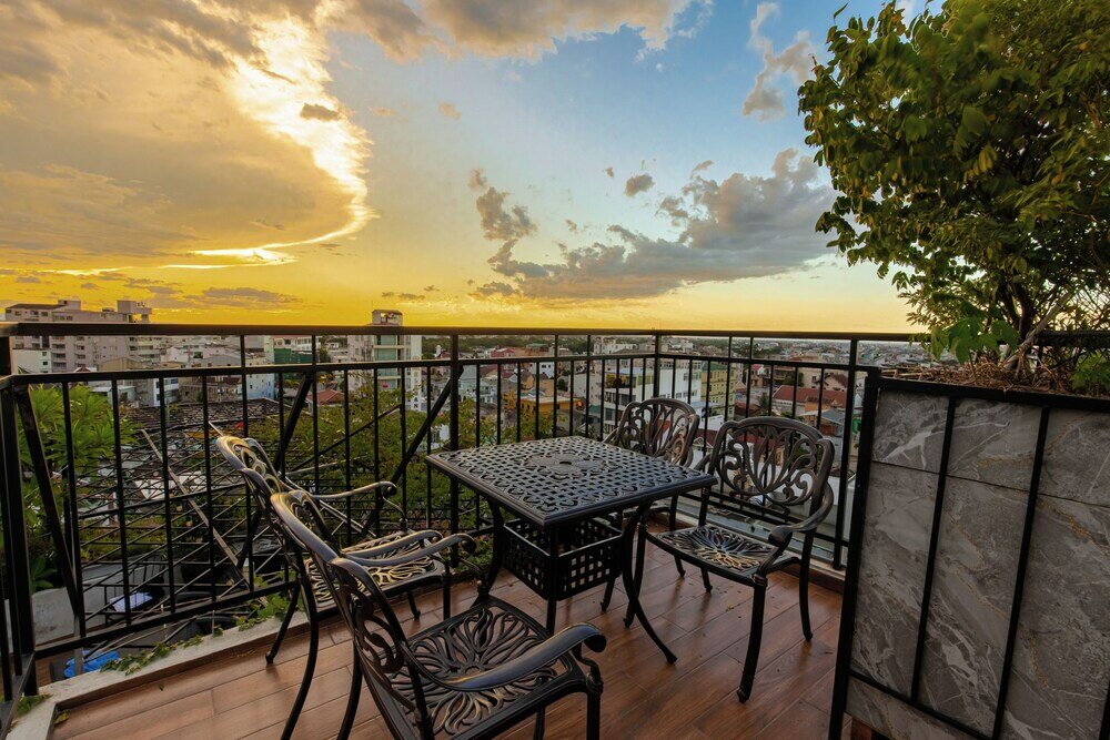 Фото Jade Scene Hotel