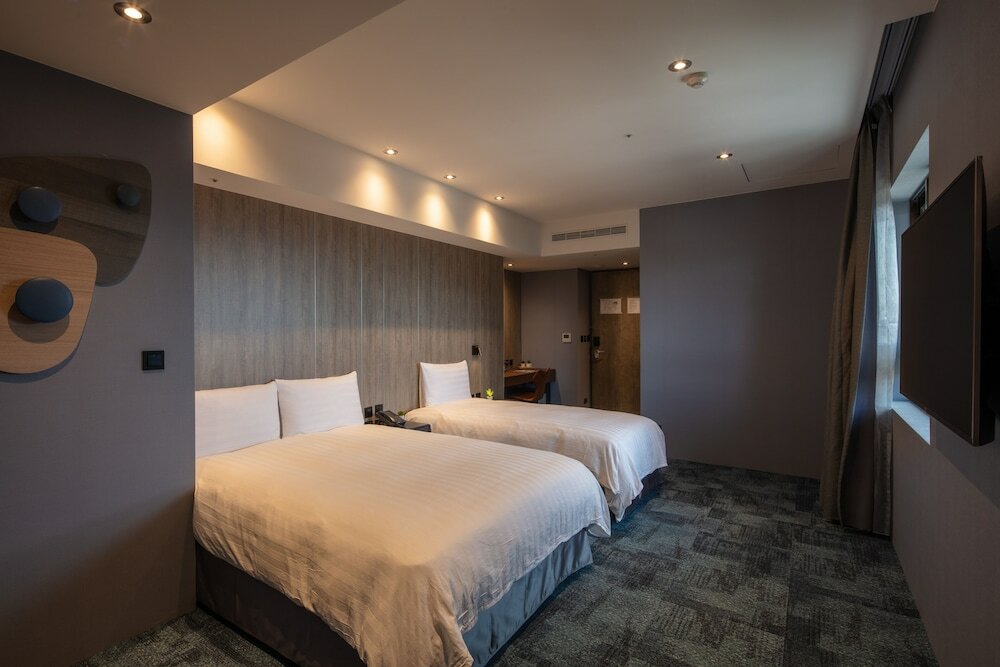 Фото Roaders Plus Hotel Taipei Station