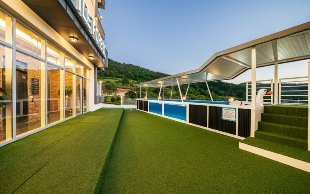 Фото Yeosu Little Forest Pension