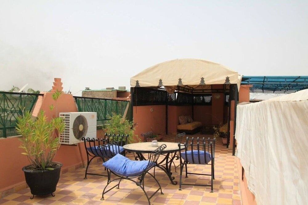 Фото Riad Kalyani