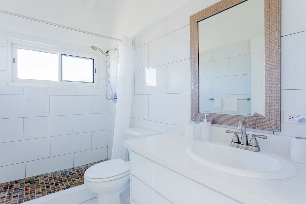 Фото Coralito Bay Suites & Villas