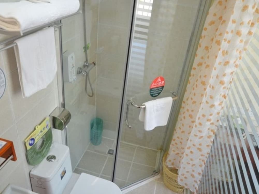 Фото GreenTree Inn WeiFang QingZhou Middle HaiDai Road Electric Power Shell Hotel