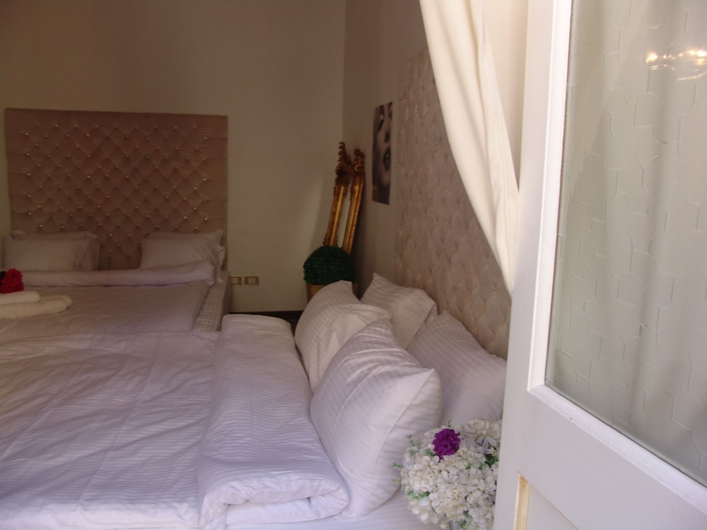 Фото Velvet Hotel