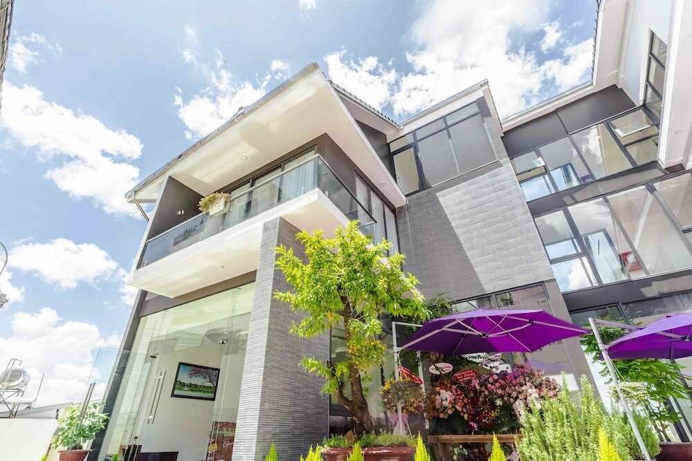 Фото Mega Sky Hotel