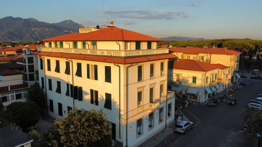 Фото отеля 4