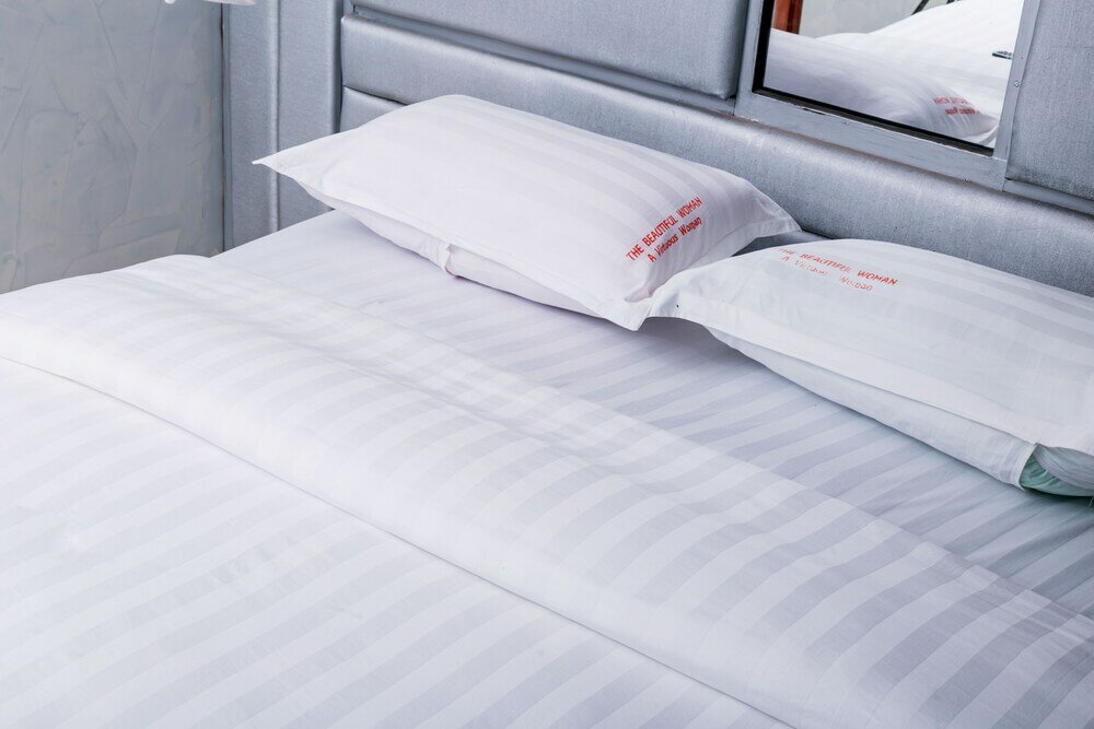 Фото Beautiful woman hotel