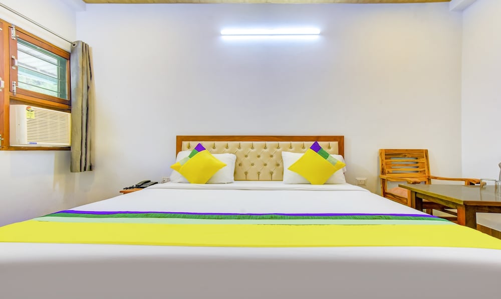 Фото Itsy by Treebo - Studioz @ Om River Resort