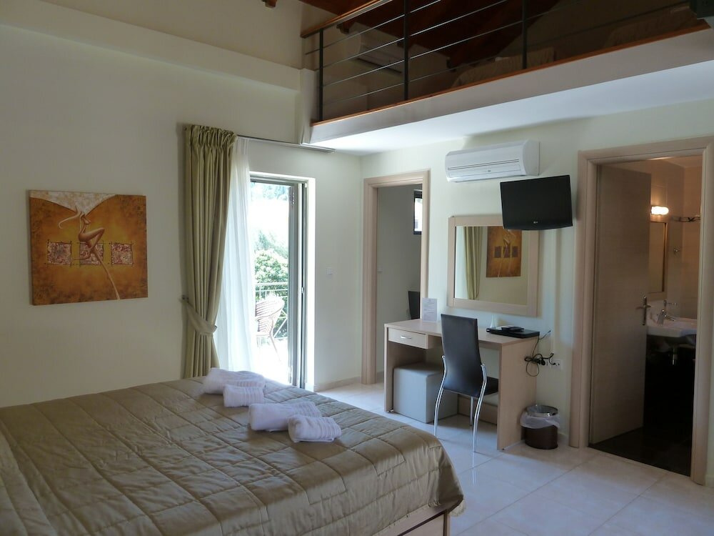 Фото Hotel Eleana