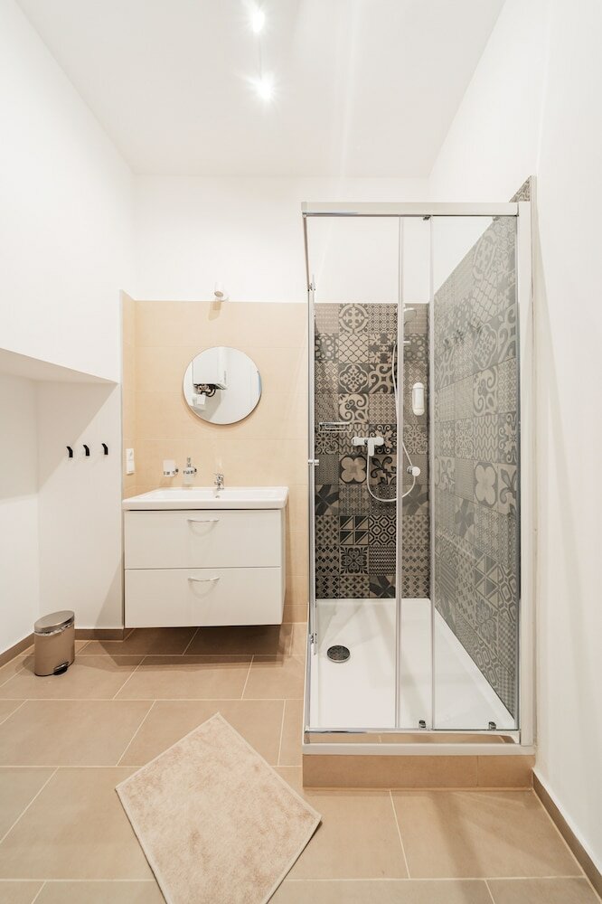 Фото The 15s Apartments