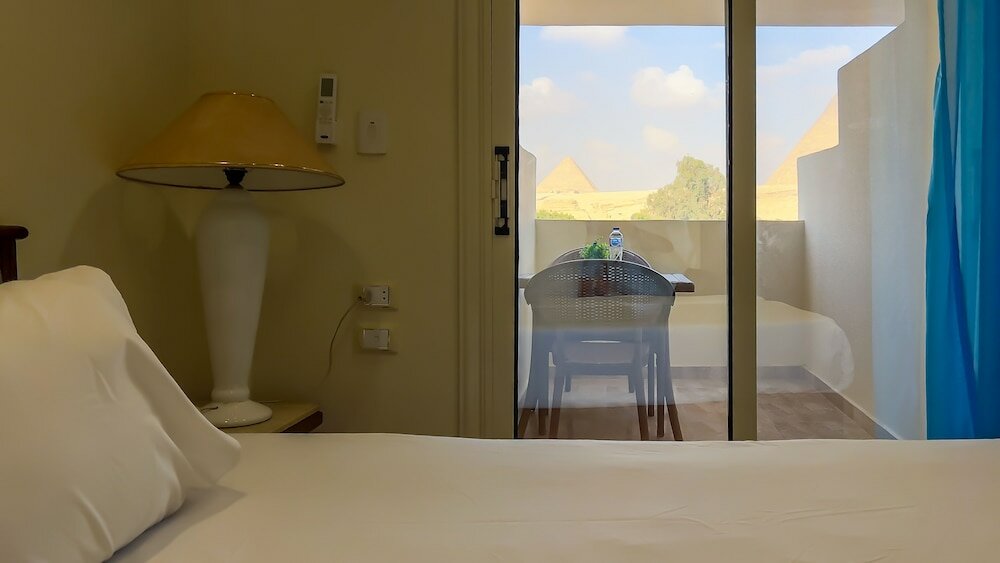 Фото Pyramids Glory Inn