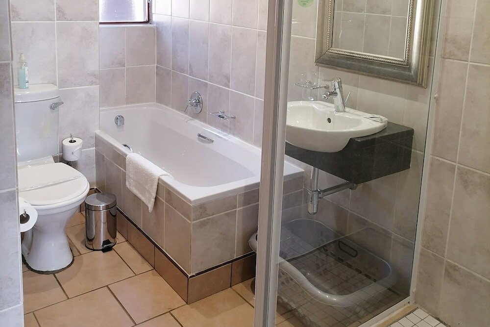 Фото Crystal Springs Mountain Lodge