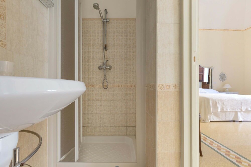 Фото 1893 Villa Martella