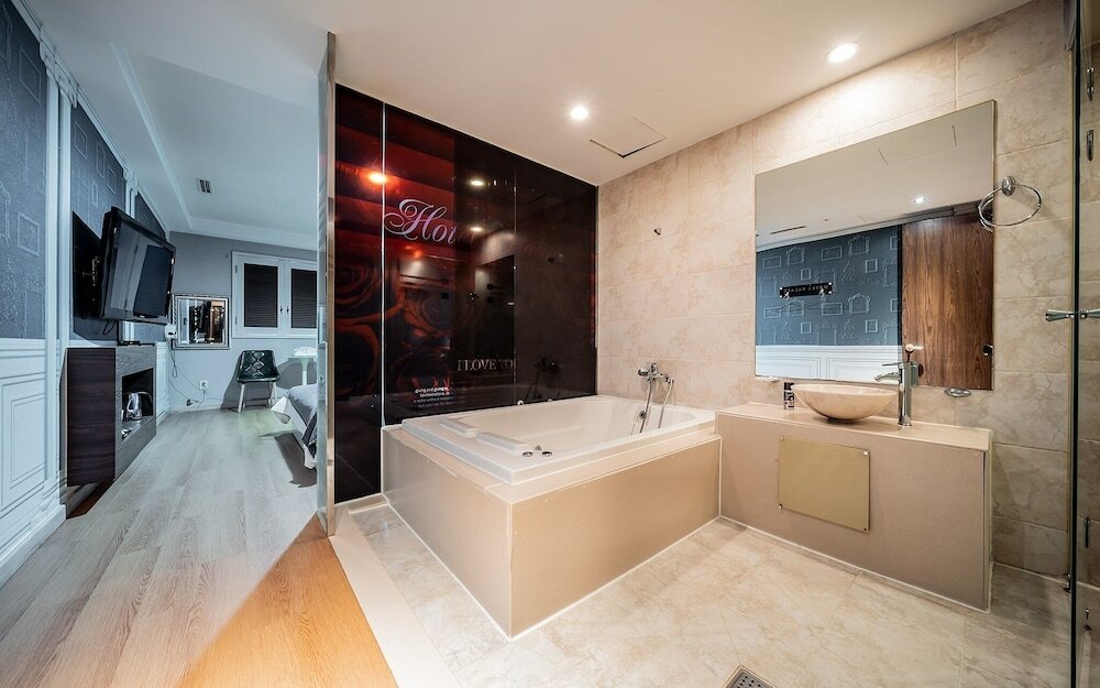 Фото Bucheon Palace