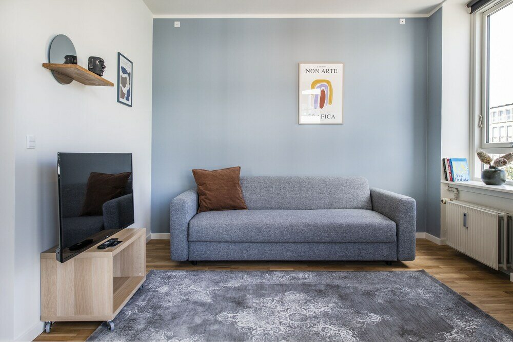 Фото By the Lakes apartments - Into This Place