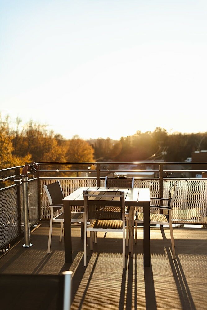 Фото Three Trails