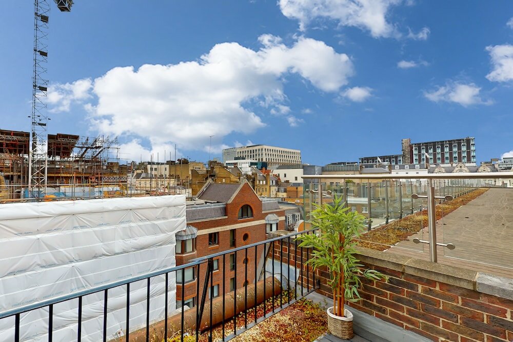 Фото Stay in Bond Street