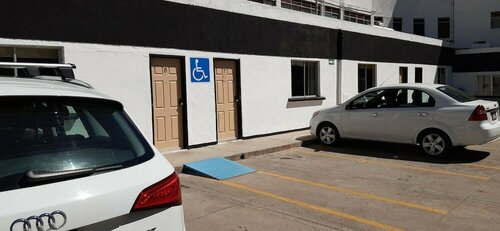 Внешний вид отеля Hotel Zacatecas Courts в Сакатекасе, фото 5