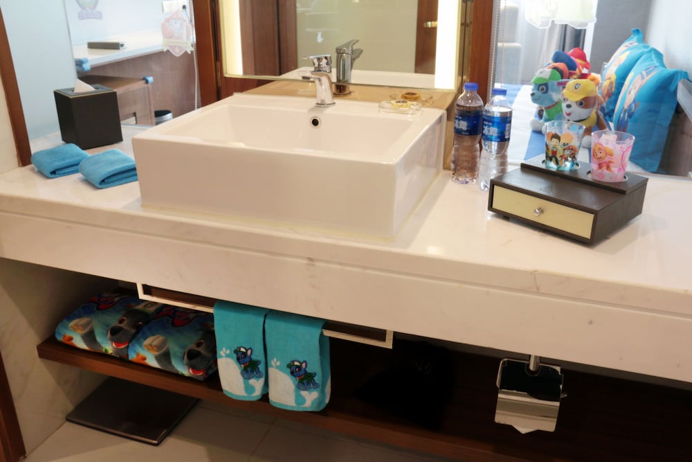 Фото Deacon House Wuxi