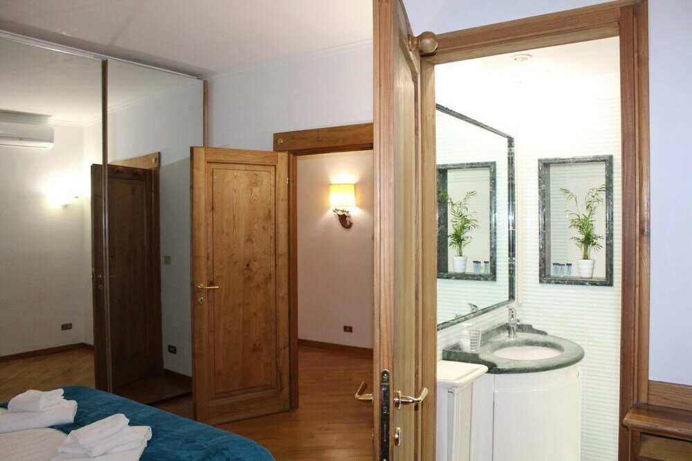 Фото Two Bedroom Apartment