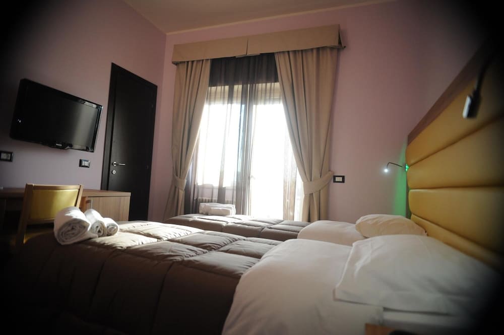 Фото Ostia Antica Suite Bb