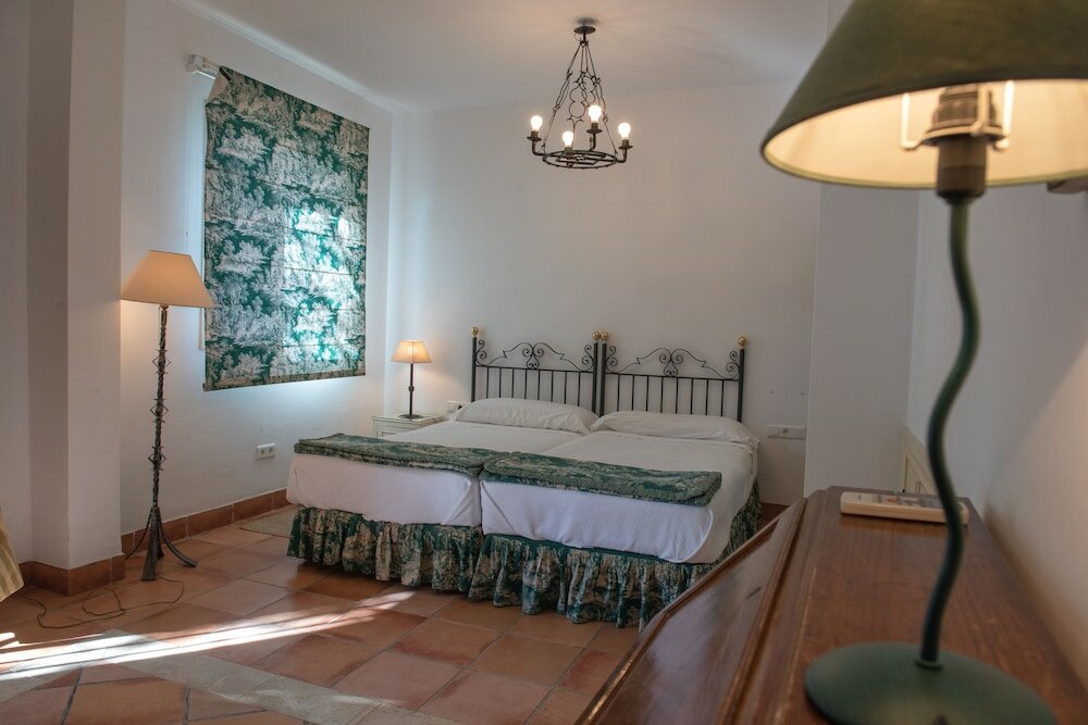 Фото Hacienda El Rosalejo