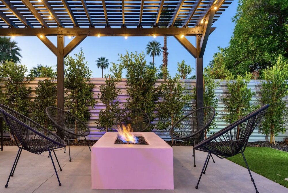 Фото Side by Side Lux Homes