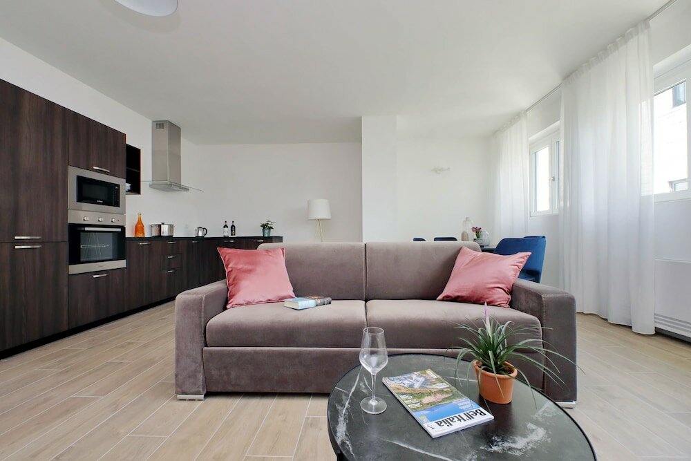 Фото Апарт-отель Siena Hills Apartments