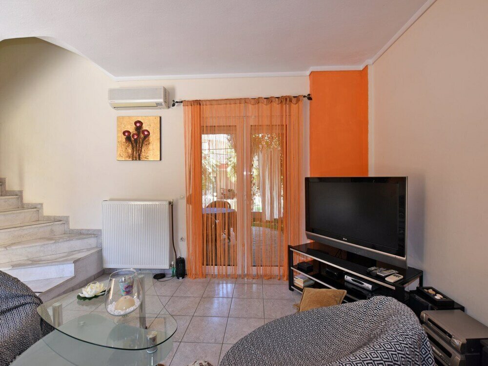 Фото Demi Maisonette