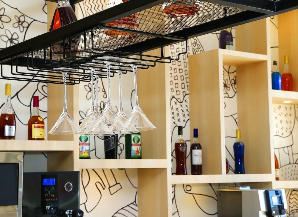 Фото Ibis Harbin West Railway Station Wanda plaza hotel