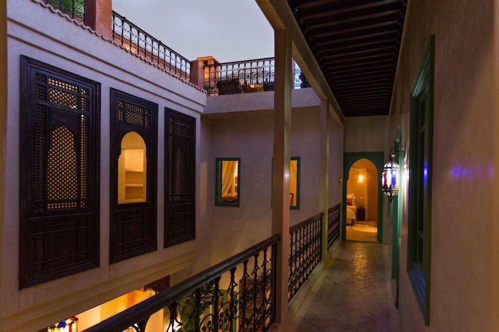 Фото Riad Azrur