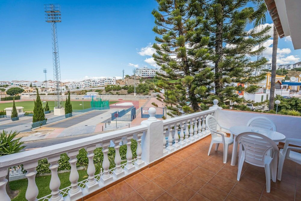 Фото Apartamentos Turísticos Las Rosas de Capistrano