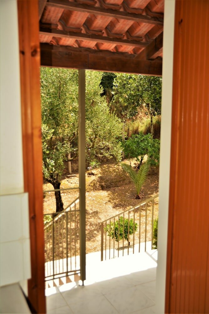 Фото Petros Giatras - Rooms