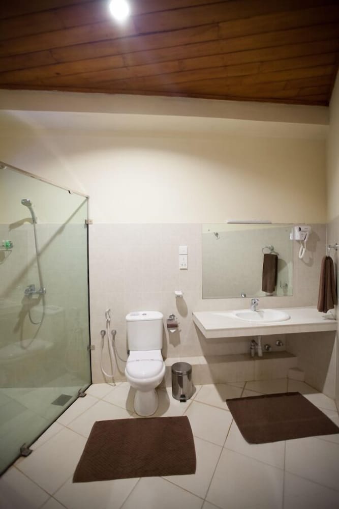 Фото Pelwehera Village Resort