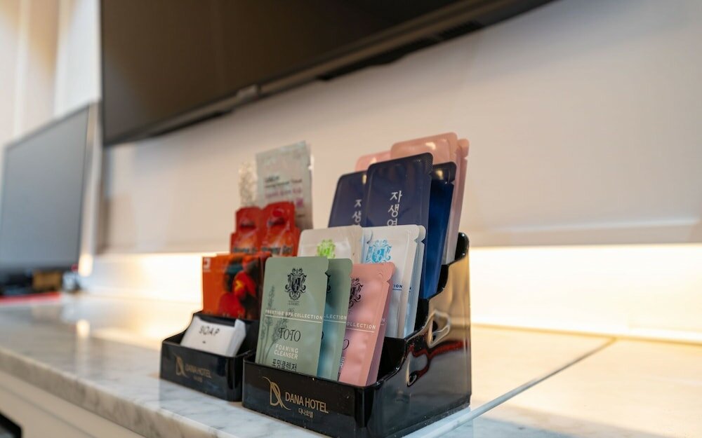 Фото Jongno Dana Hotel