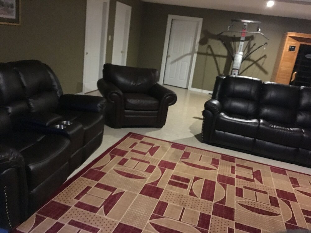 Фото Cottage Lakehouse Private 48 Acres