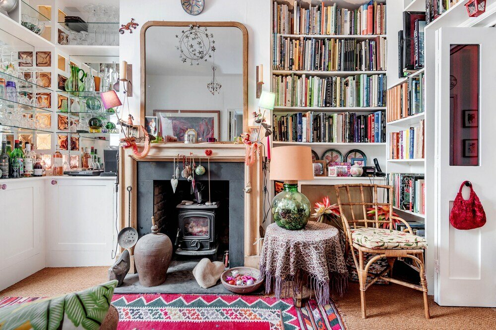 Фото Enchanting Hammersmith Home Close to Shepherds Bush by Underthedoormat