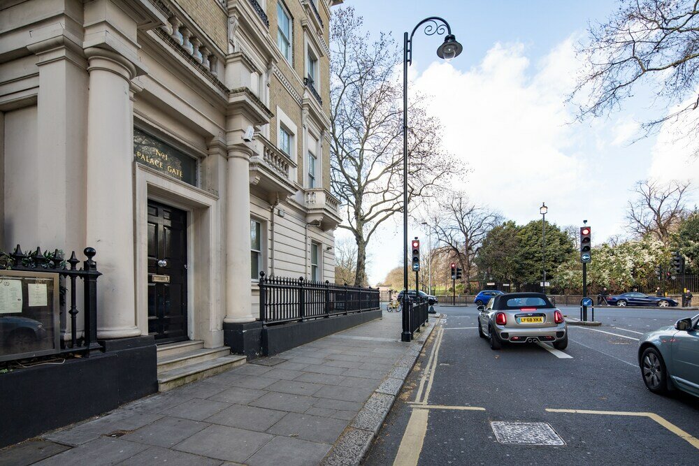 Фото One Palace Gate