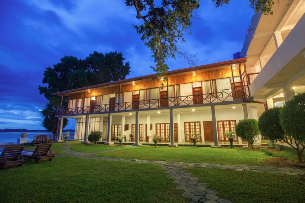 Фото Oak Ray Lake Resort