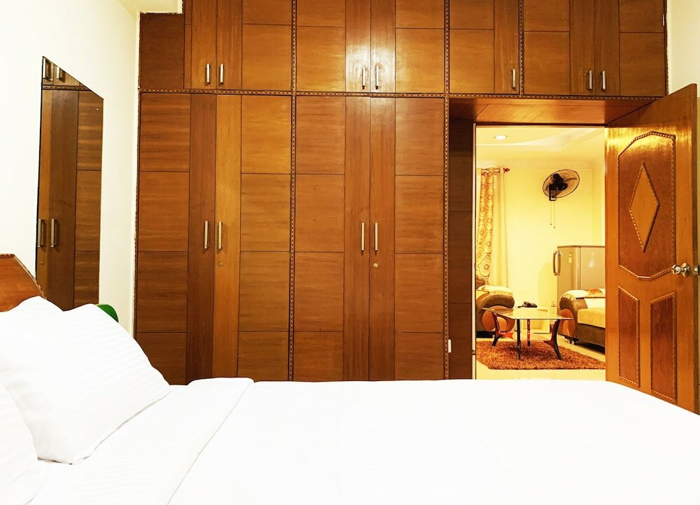 Фото Wafi Suites by Rofeka Hospitality