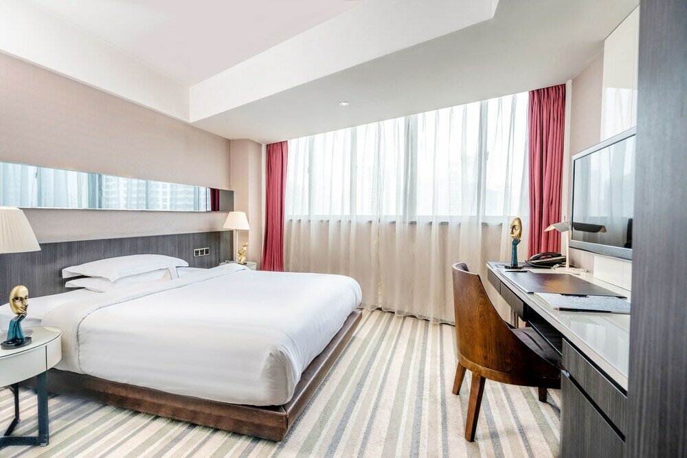 Фото Chongqing Landyatt Park Hotel