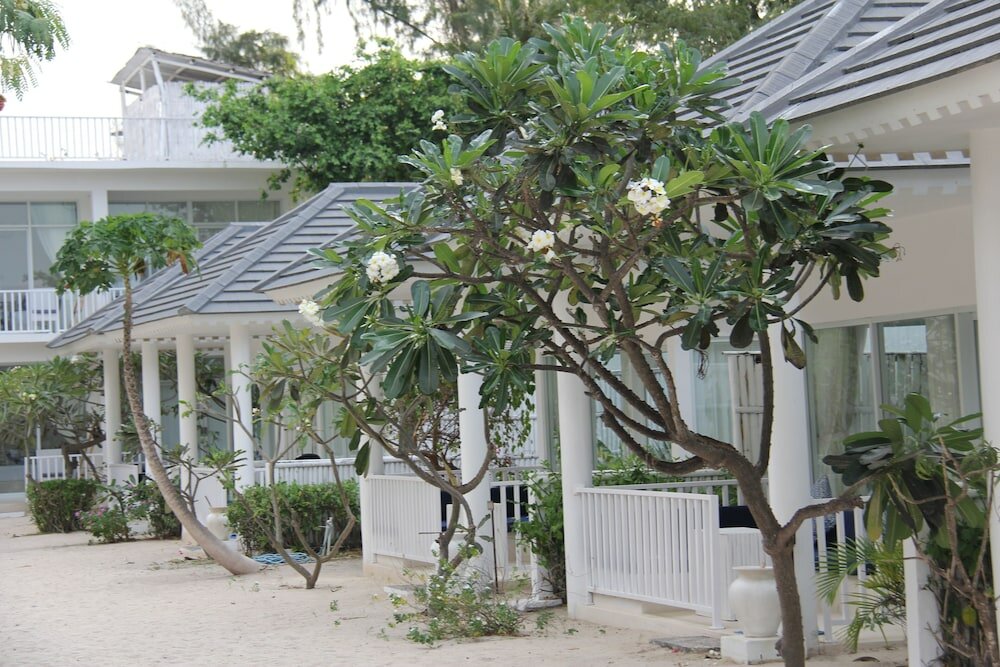 Фото Seri Resort Gili Meno