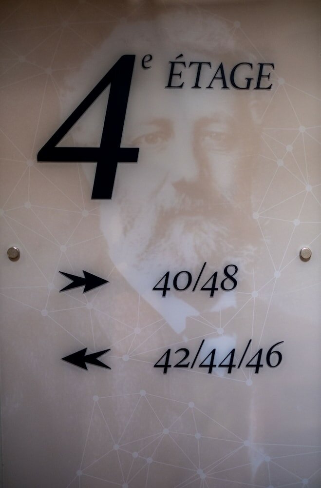 Фото Hotel Le Tourville Eiffel 