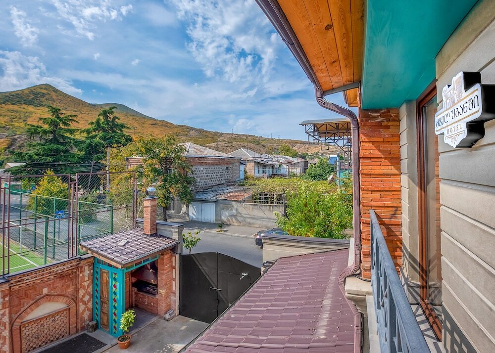 Фото Dzvel Ubanshi