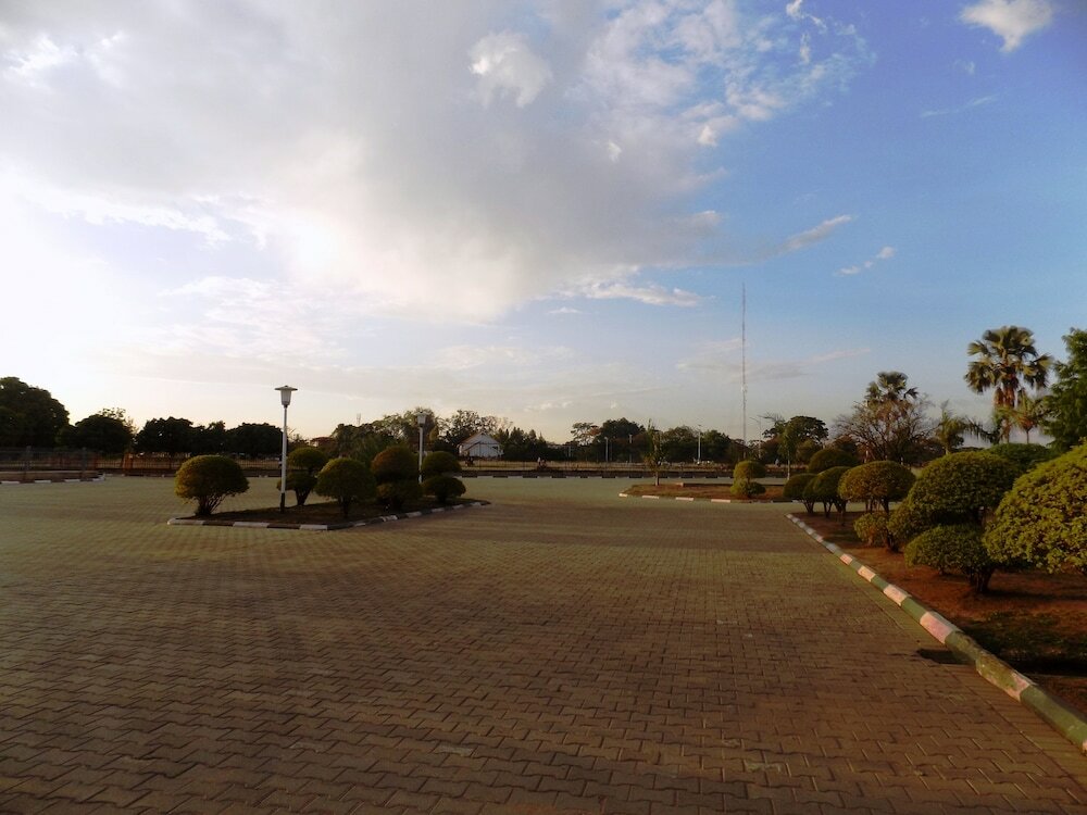 Фото Soroti Hotel